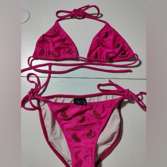 rebequinha Other - Rebequinha two piece swimsuit ever used